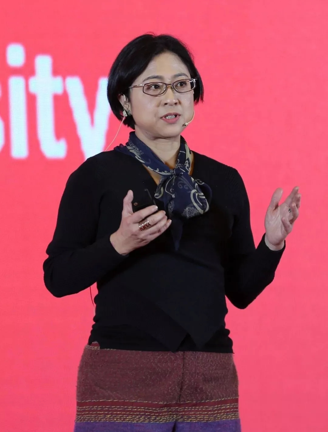 双语回顾:在“新时代大讲堂”上,各路大咖们都说了什么? 双语回顾:在“新时代大讲堂”上,各路大咖们都说了什么?