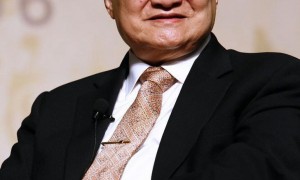 金庸去世|记住这些金庸小说的英文名字，缅怀世界的&ldquo;大侠&rdquo;