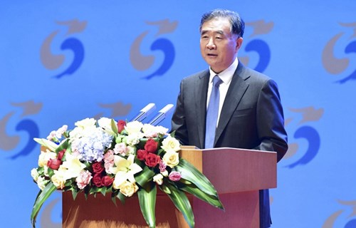 高级政治顾问表示,中国大陆将扩大对台湾的开放 高级政治顾问表示,中国大陆将扩大对台湾的开放