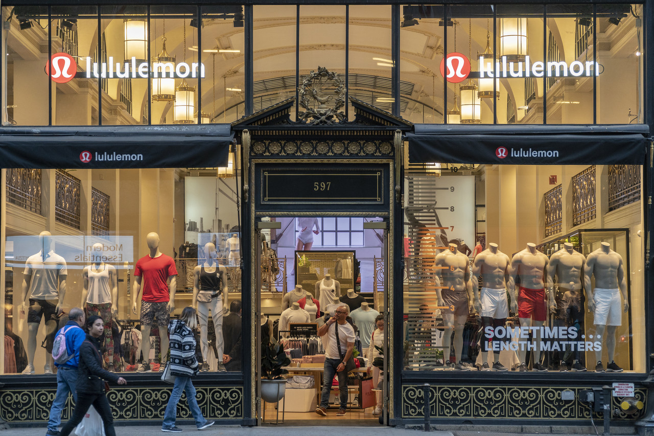 Lululemon与联合国合作了,开展人道主义项目 Lululemon与联合国合作了,开展人道主义项目