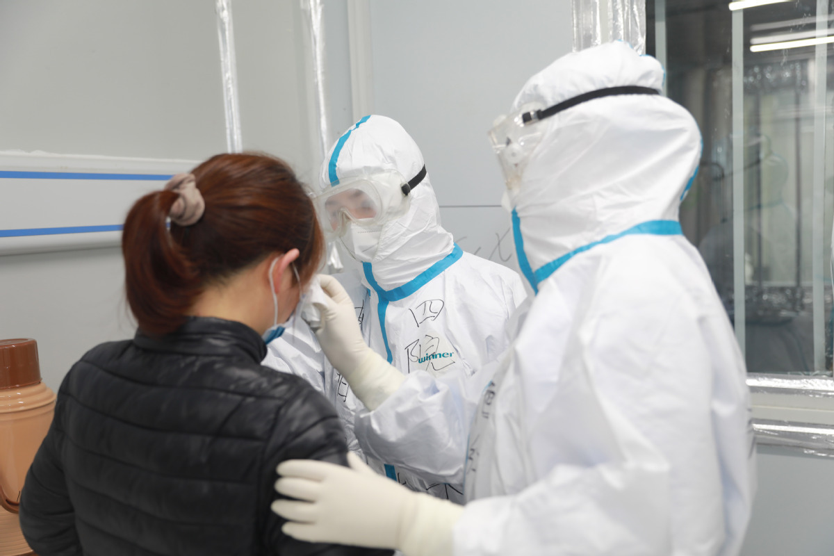 吃大蒜预防新冠病毒感染?世卫组织澄清13个虚假传言 吃大蒜预防新冠病毒感染?世卫组织澄清13个虚假传言