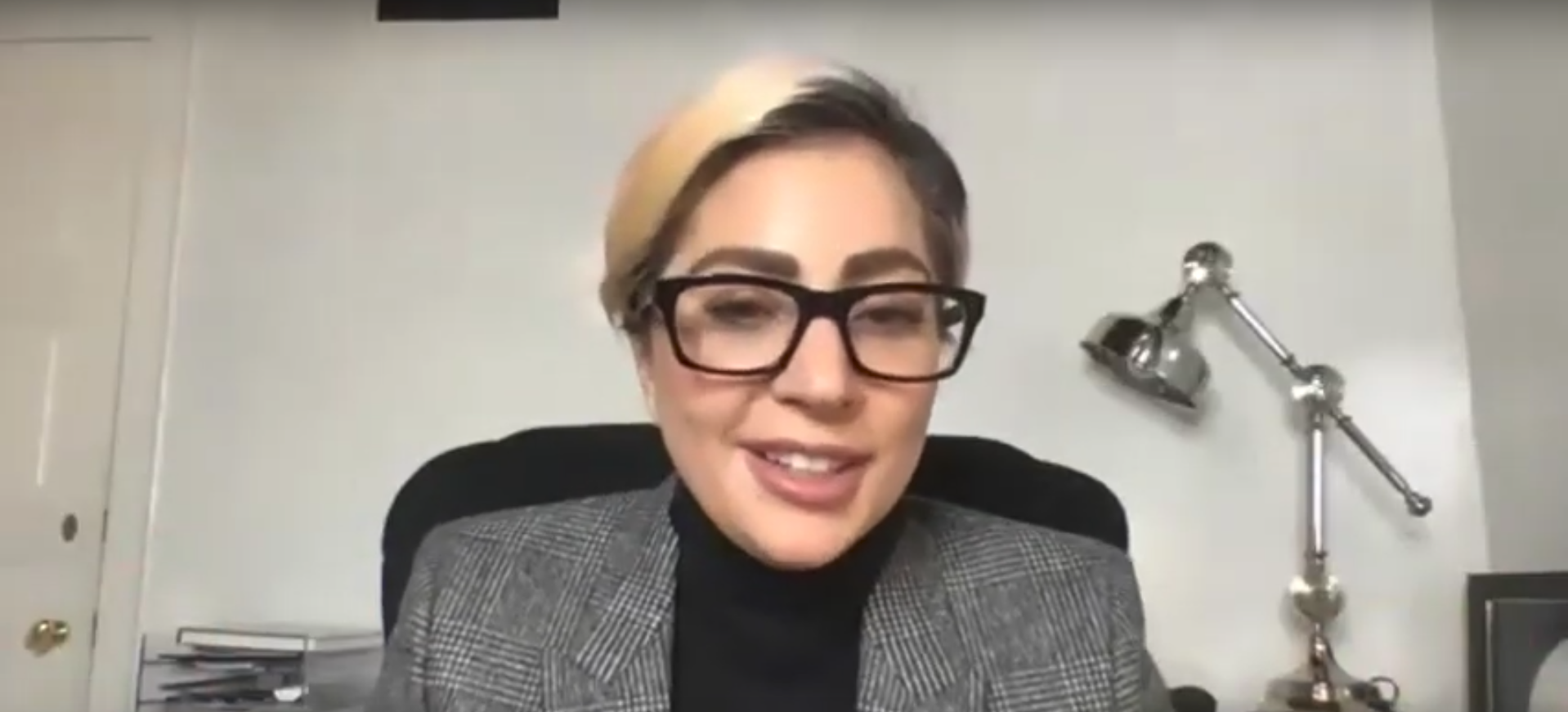 Lady Gaga邀一众巨星开虚拟演唱会,为新冠疫情筹款 Lady Gaga邀一众巨星开虚拟演唱会,为新冠疫情筹款