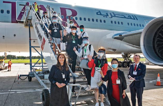 多国高校推出返校包机 争抢中国留学生 多国高校推出返校包机 争抢中国留学生