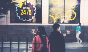世卫组织总干事警告：群体免疫是&ldquo;不道德的&rdquo;抗疫策略