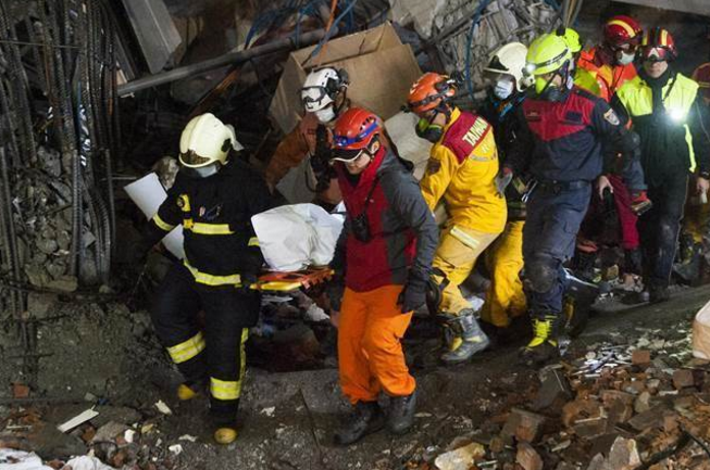 台湾地震9人遇难,超千人受伤