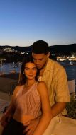 肯豆(Kendall Jenner)与Devin Booker周末晚餐甜蜜同框，维密天使与NBA球星火花再燃？