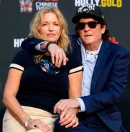 《杀死比尔》硬汉Michael Madsen离婚大战升级：“逼死”爱子！