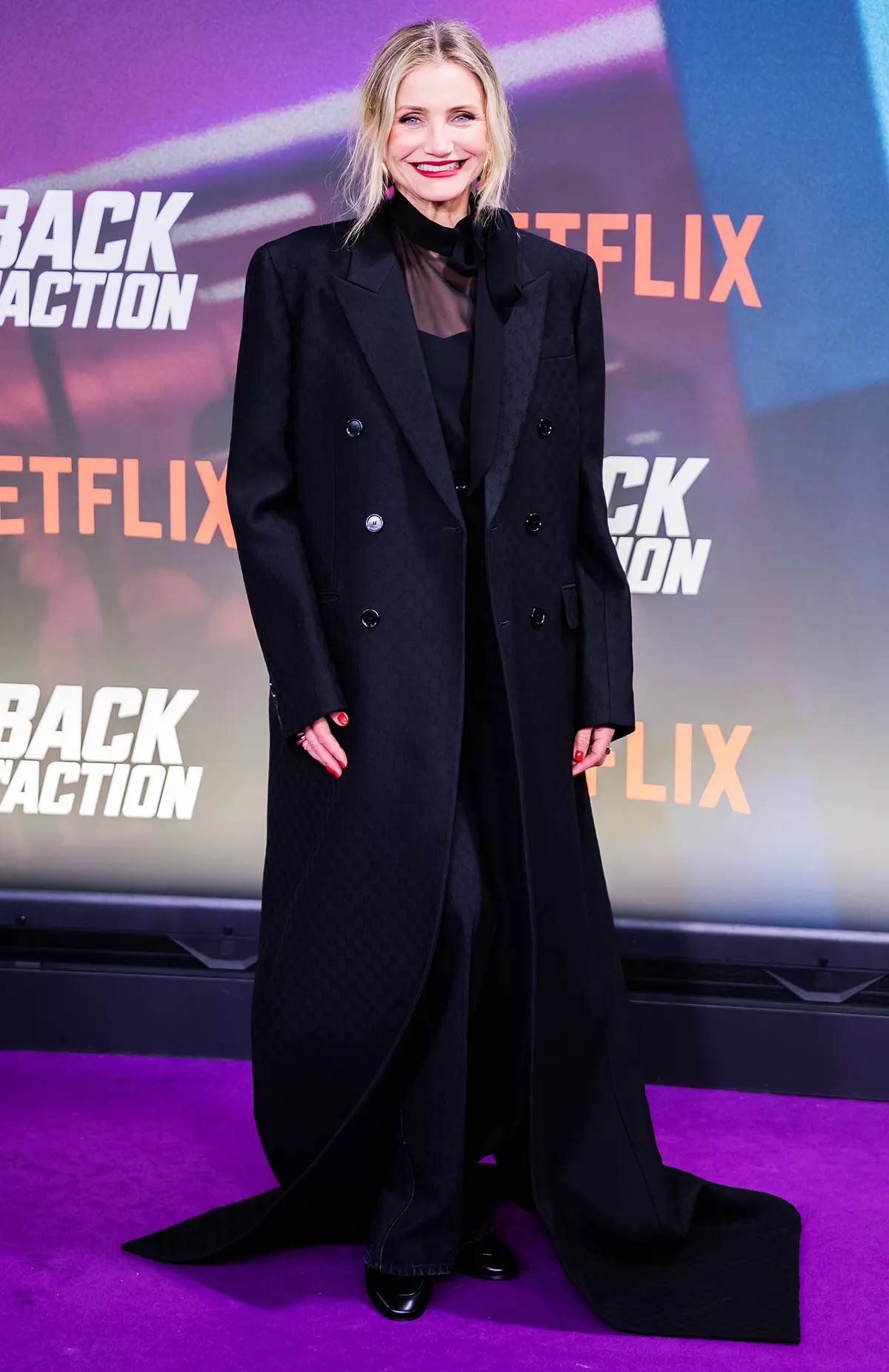 PRTs have been a key element of the surge strategy for Iraq announced by the President in January 2007.相关阅读